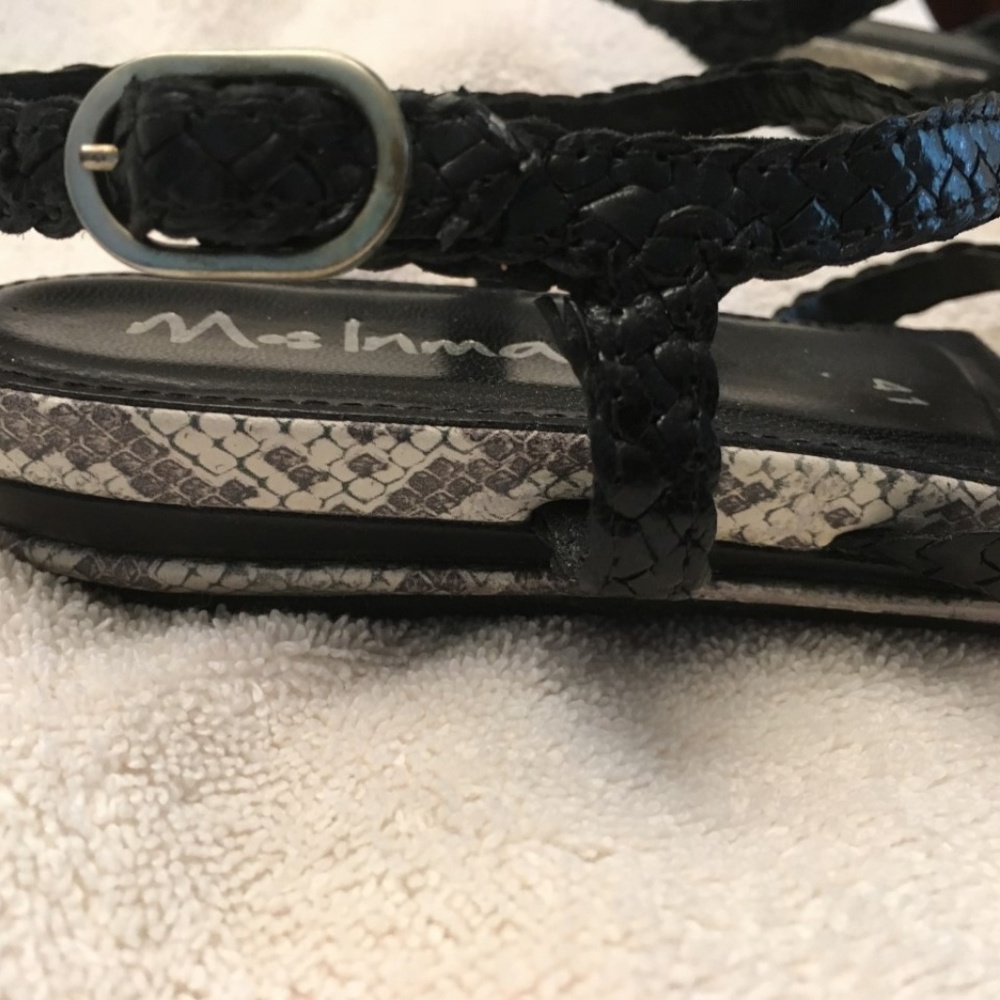 Black Sandals Molnma - Picture 3 of 3